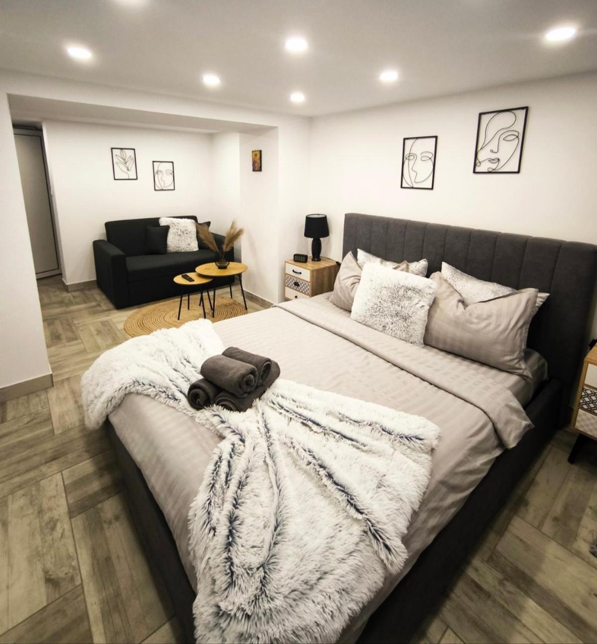Apartment колеви хаус
